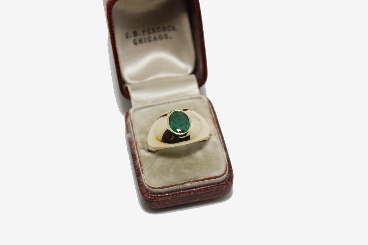 14k Gold Oval Emerald Dome Ring