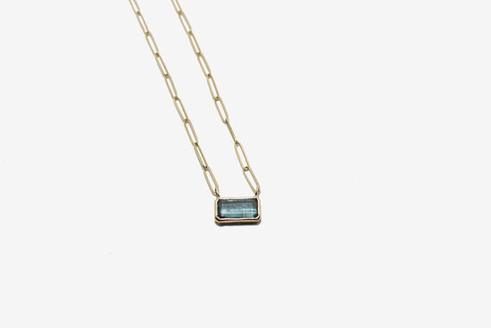 14k Gold Emerald Paperclip Necklace