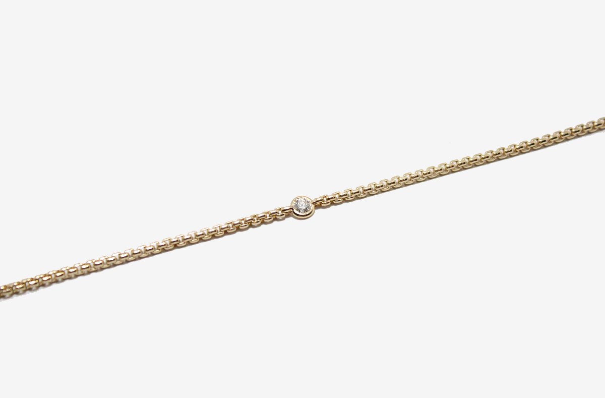 14k Gold Floating Diamond Box Chain Bracelet
