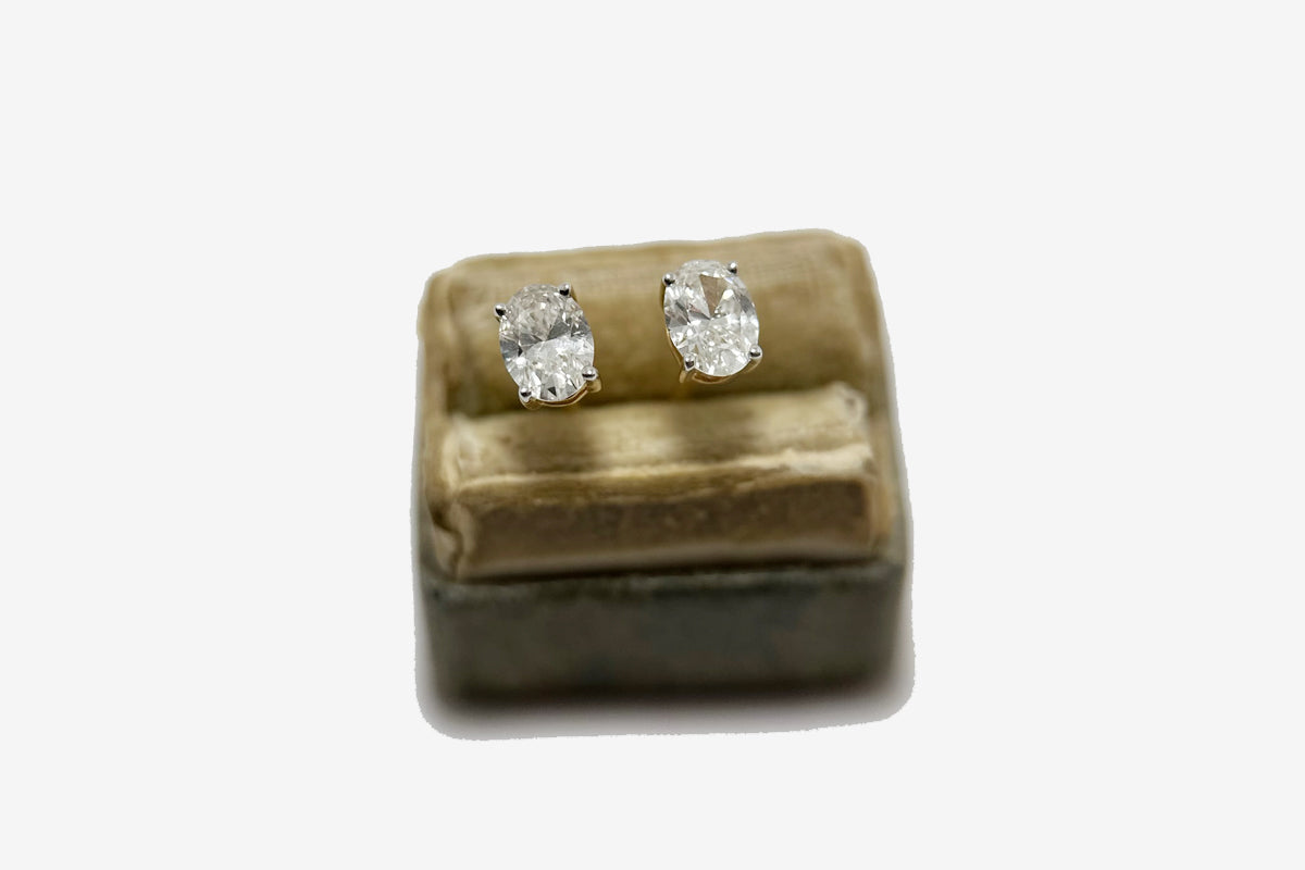 14k Yellow Gold Oval Diamond Stud Earrings