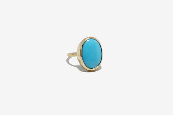 14k Gold Turquoise Cabochon Ring