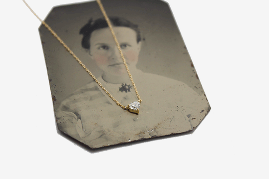 Load image into Gallery viewer, 18k Gold Small Diamond Heart Necklace
