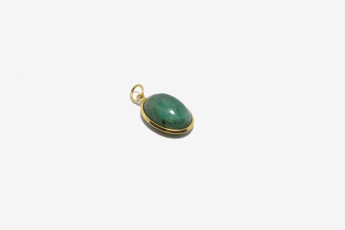 18k Gold Emerald Cabochon Pendant