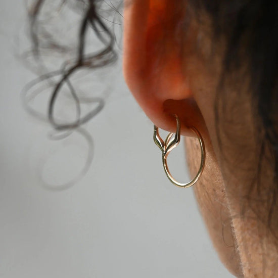 9k Gold Dala Lantern Clicker Hoops
