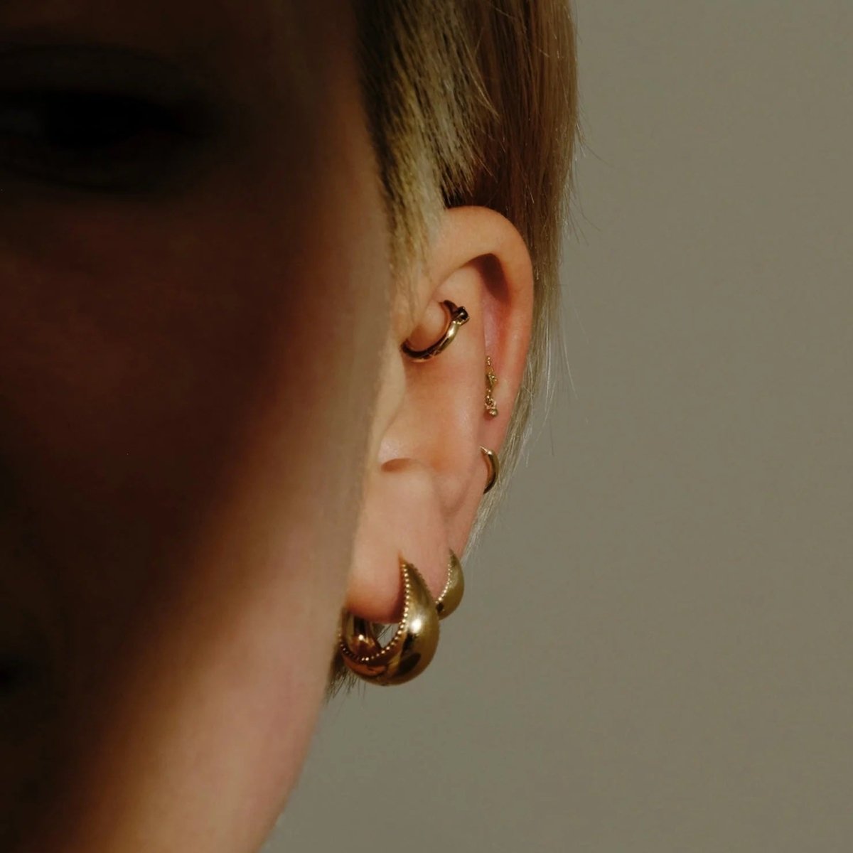9k Gold Large Dome Milgrain Edged Hoops