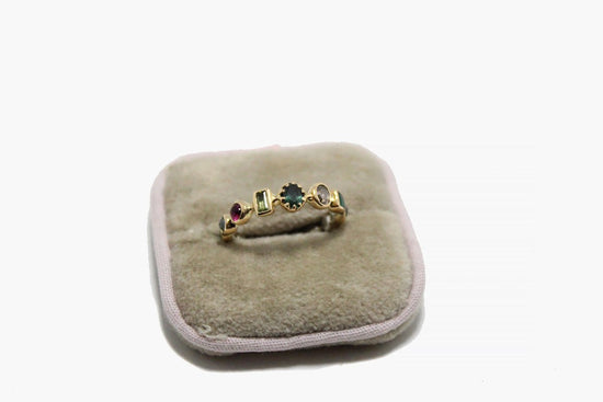 Dorette 18k Gold Souriante Gemstone Ring