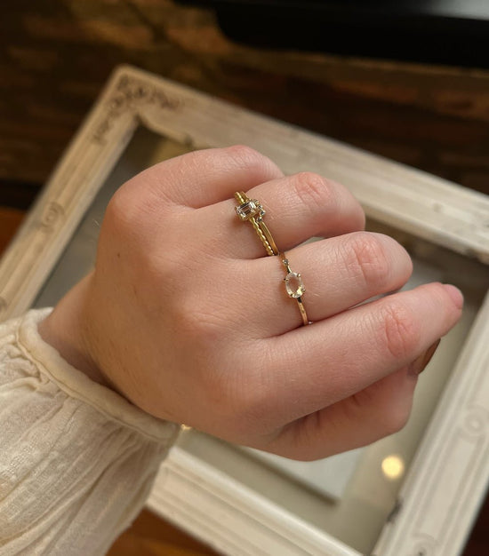 Petite Baleine 14k Moonstone Wink Ring