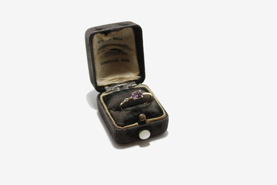 Petite Baleine 14k Purple Spinel Wink Ring