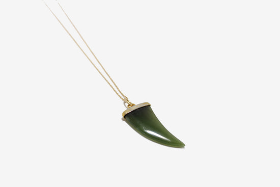 Vintage Jade Sharktooth Pendant Necklace