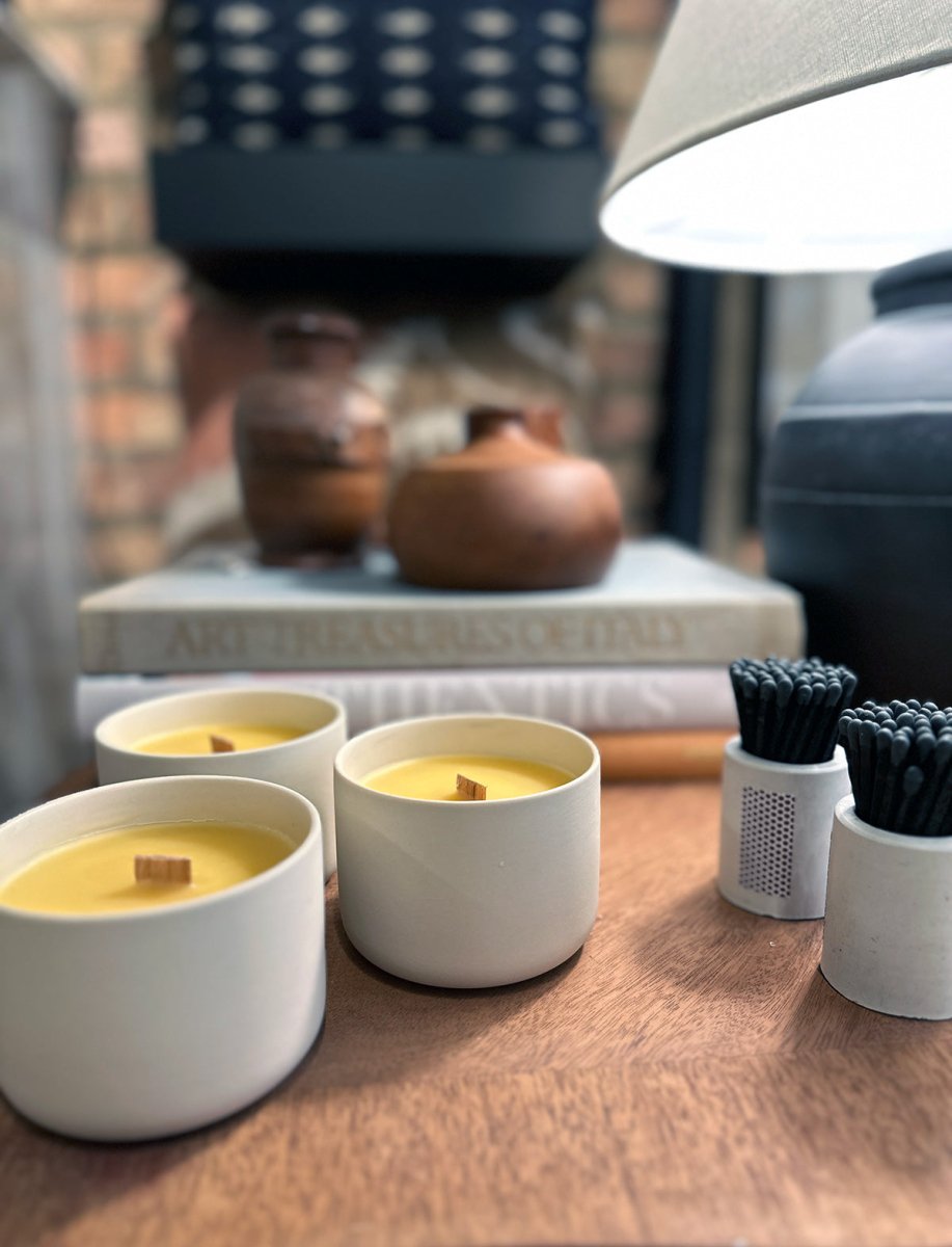 Natural Beeswax Candle with Wooden Wick