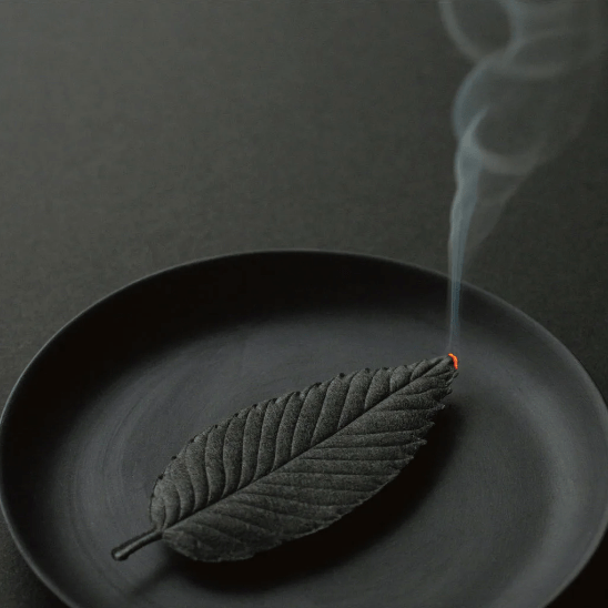 POJ Studio Hako Incense Black