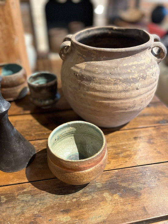 Load image into Gallery viewer, Vintage Hand Made Pottery
